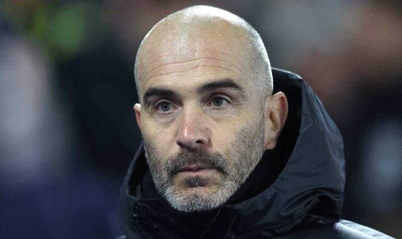 ‘Se você der chutão, vou te substituir’: Técnico do Chelsea impõe limites a titular 