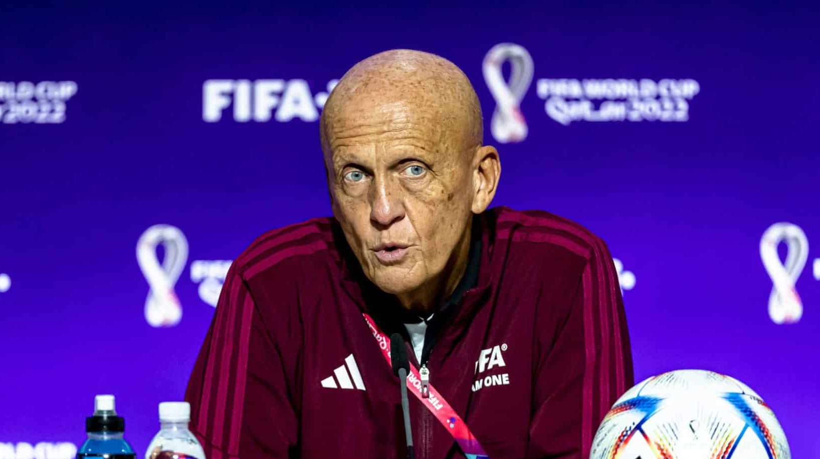 Chefe de arbitragem da Fifa prop&otilde;e mudan&ccedil;a dr&aacute;stica na regra dos p&ecirc;naltis