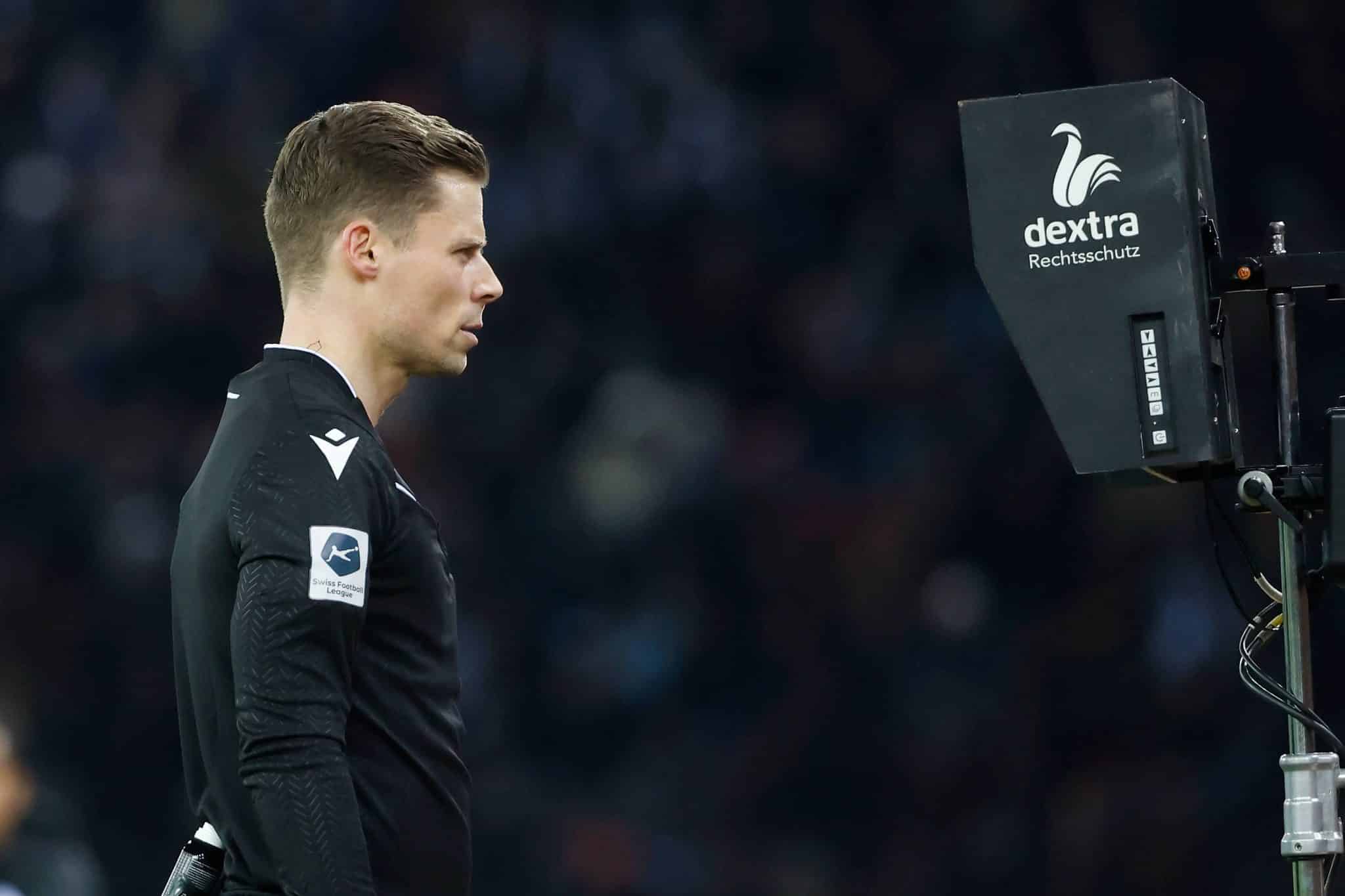 IFAB pretende implementar VAR mais simples, em ligas menores de futebol