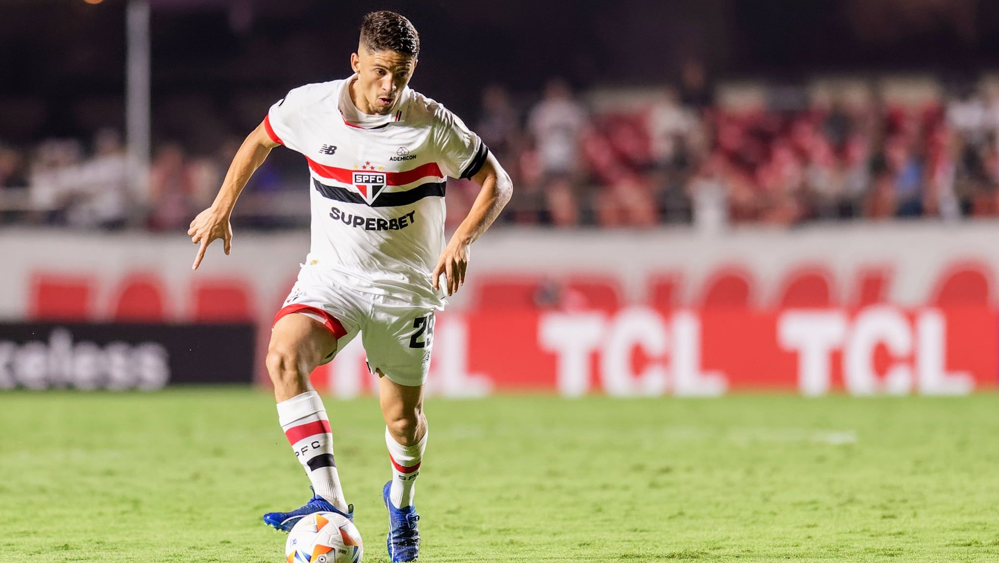 Pablo Maia passar&aacute; por cirurgia, e S&atilde;o Paulo define substituto no elenco