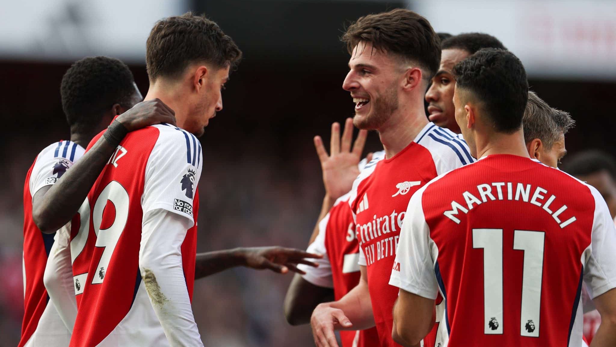 Quarta les&atilde;o no ataque do Arsenal deve abrir espa&ccedil;o para jovem e at&eacute; refor&ccedil;o improvisado