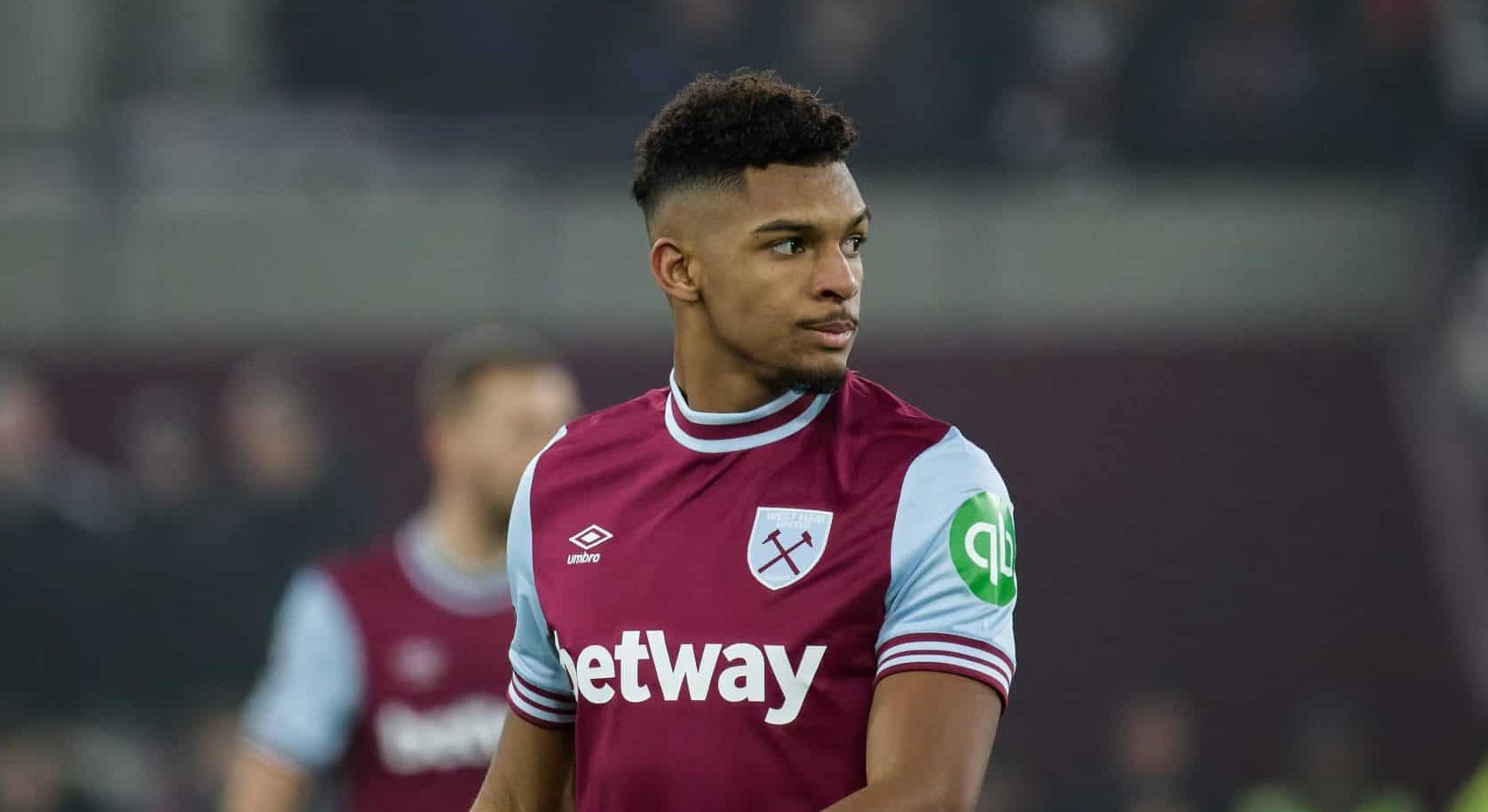 Ex-Palmeiras n&atilde;o vinga na Inglaterra e pode custar at&eacute; R$ 180 milh&otilde;es a gigante europeu