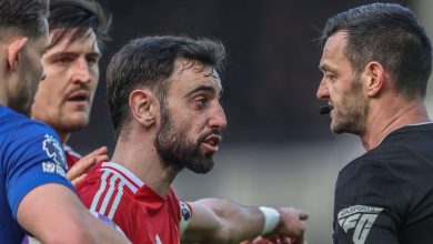 VAR salva Manchester United de nova derrota, mas cr&iacute;ticas seguem: &lsquo;qualidade de rebaixado&rsquo;