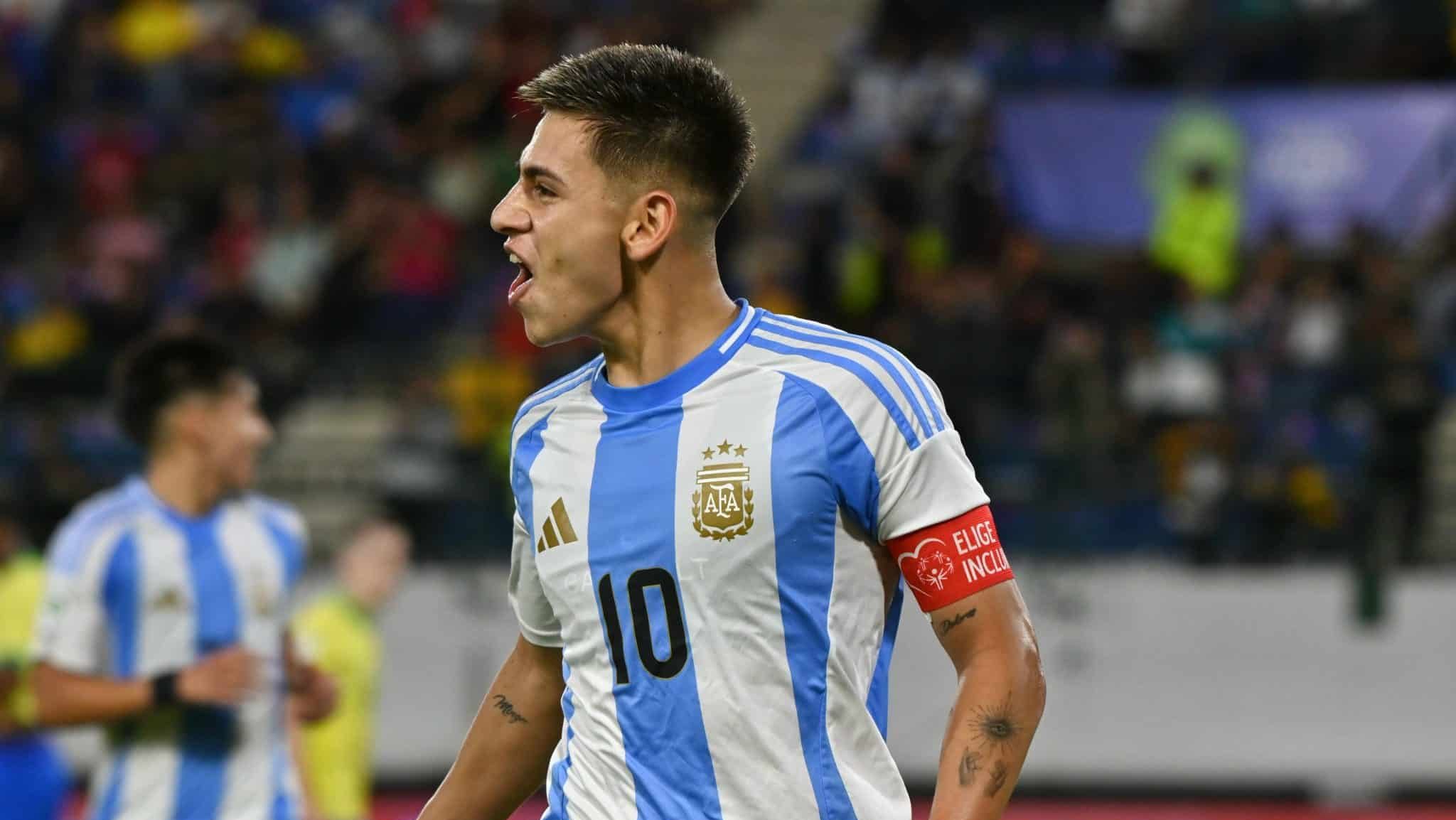 Echeverri comemora gol da sele&ccedil;&atilde;o argentina sub-20
