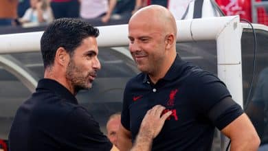 Liverpool d&aacute; ultimato com oferta de R$ 300 milh&otilde;es por capit&atilde;o rival para desbancar Arsenal
