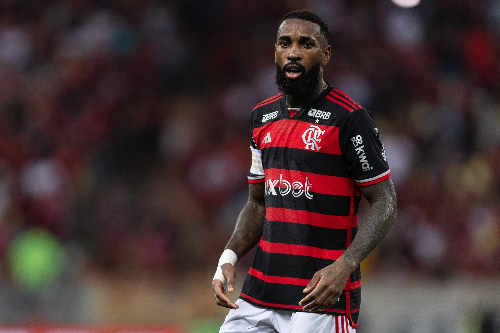 Gerson &eacute; titular e capit&atilde;o do Flamego (Foto: Imago)