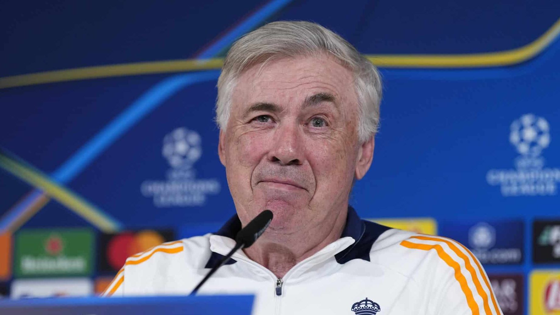 Carlo Ancelotti, t&eacute;cnico do Real Madrid, durante coletiva de imprensa