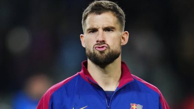 Barcelona vende um dos capitães, alivia polêmica e repassa número histórico a joia