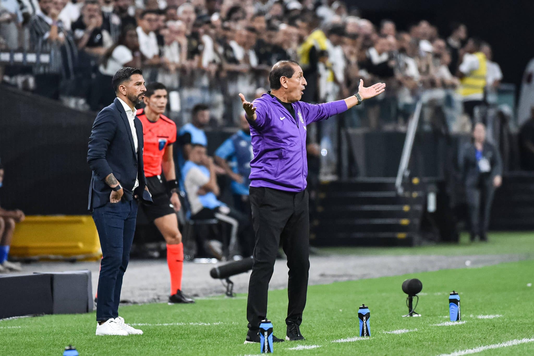 Ram&oacute;n pediu calma e confian&ccedil;a para os torcedores do Corinthians ap&oacute;s classifica&ccedil;&atilde;o sofrida na Libertadores (Foto: IMAGO / Fotoarena)