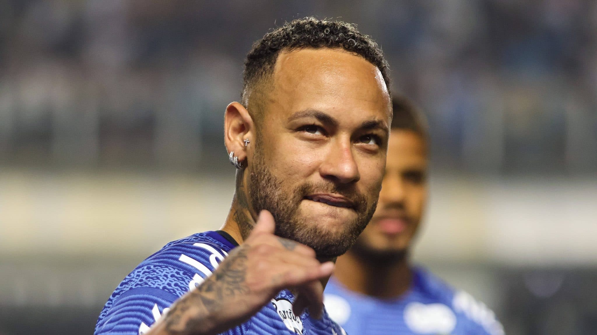 Por que Neymar n&atilde;o foi titular em reestreia no Santos? Camisa 10 explica