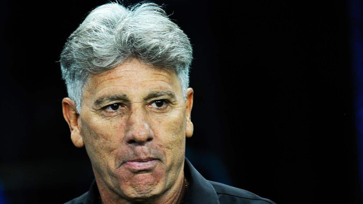 Renato Ga&uacute;cho: &lsquo;Eu n&atilde;o brinco, falo s&eacute;rio, joguei mais que o Cristiano Ronaldo&rsquo;