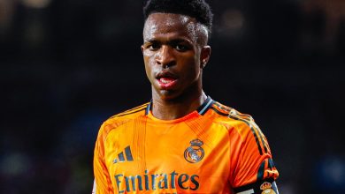 Vini Jr. &eacute; alvo de ofensas racistas em estreia como capit&atilde;o do Real Madrid