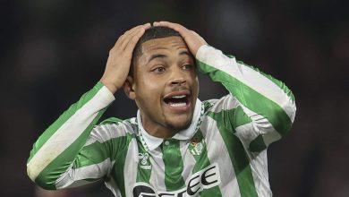 Vitor Roque aposta em &lsquo;f&eacute; cega&rsquo; do Palmeiras e se aproxima de volta ao Brasil, diz jornal