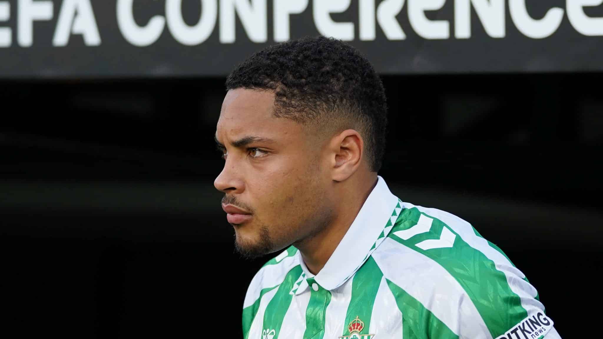 Vitor Roque j&aacute; tem prazo para voltar &agrave; Europa