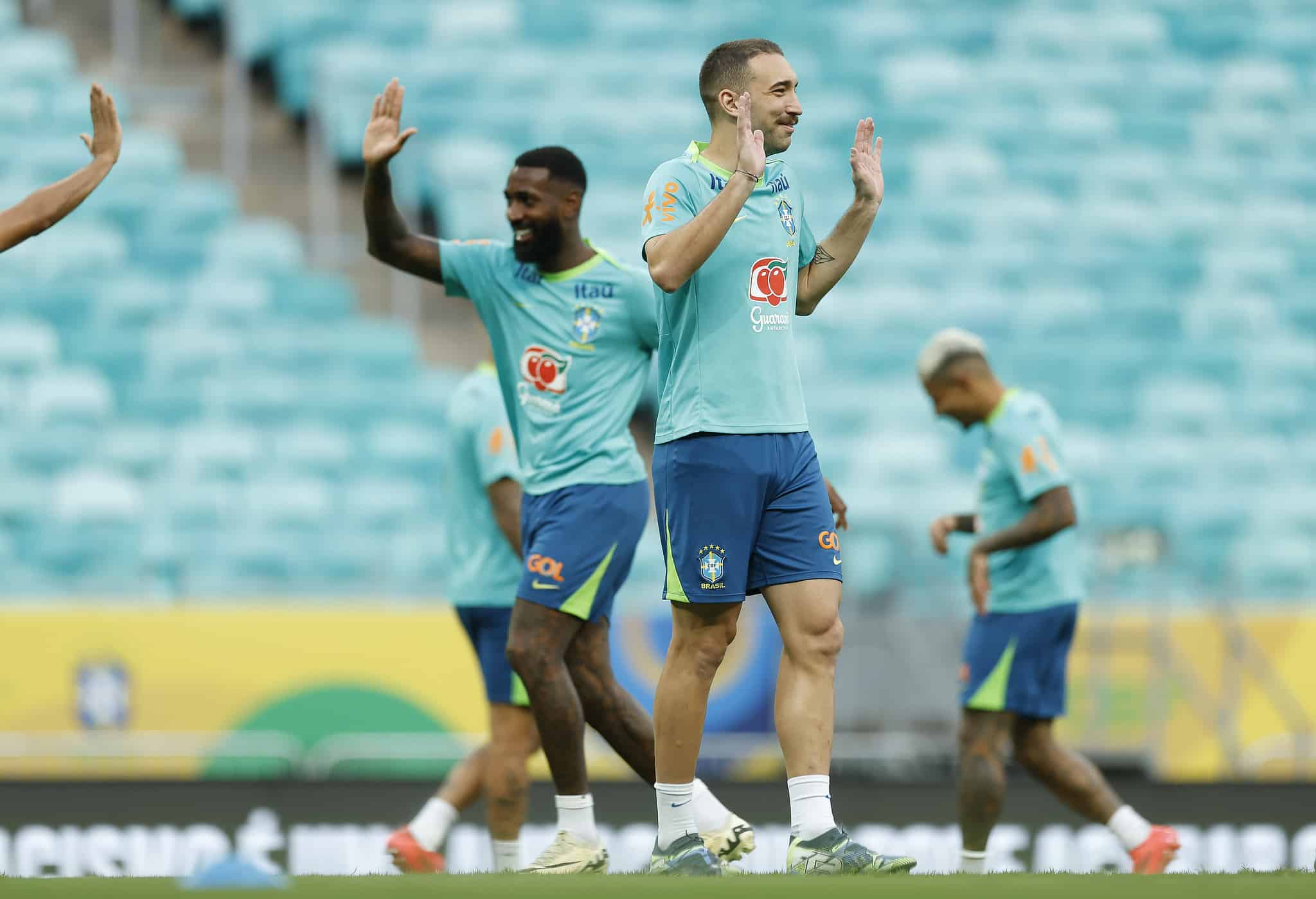 L&eacute;o Ortiz, durante treino da Sele&ccedil;&atilde;o