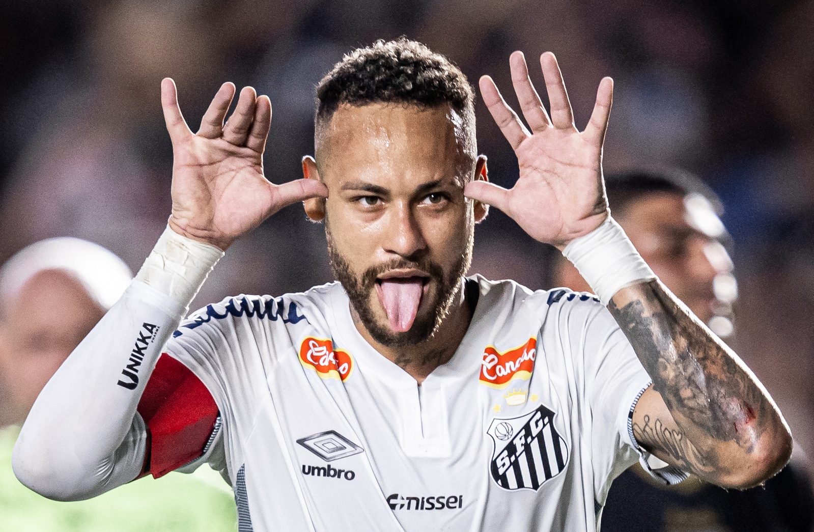 Amistoso com o Coritiba ser&aacute; importante para o Santos honrar cl&aacute;usula com Neymar