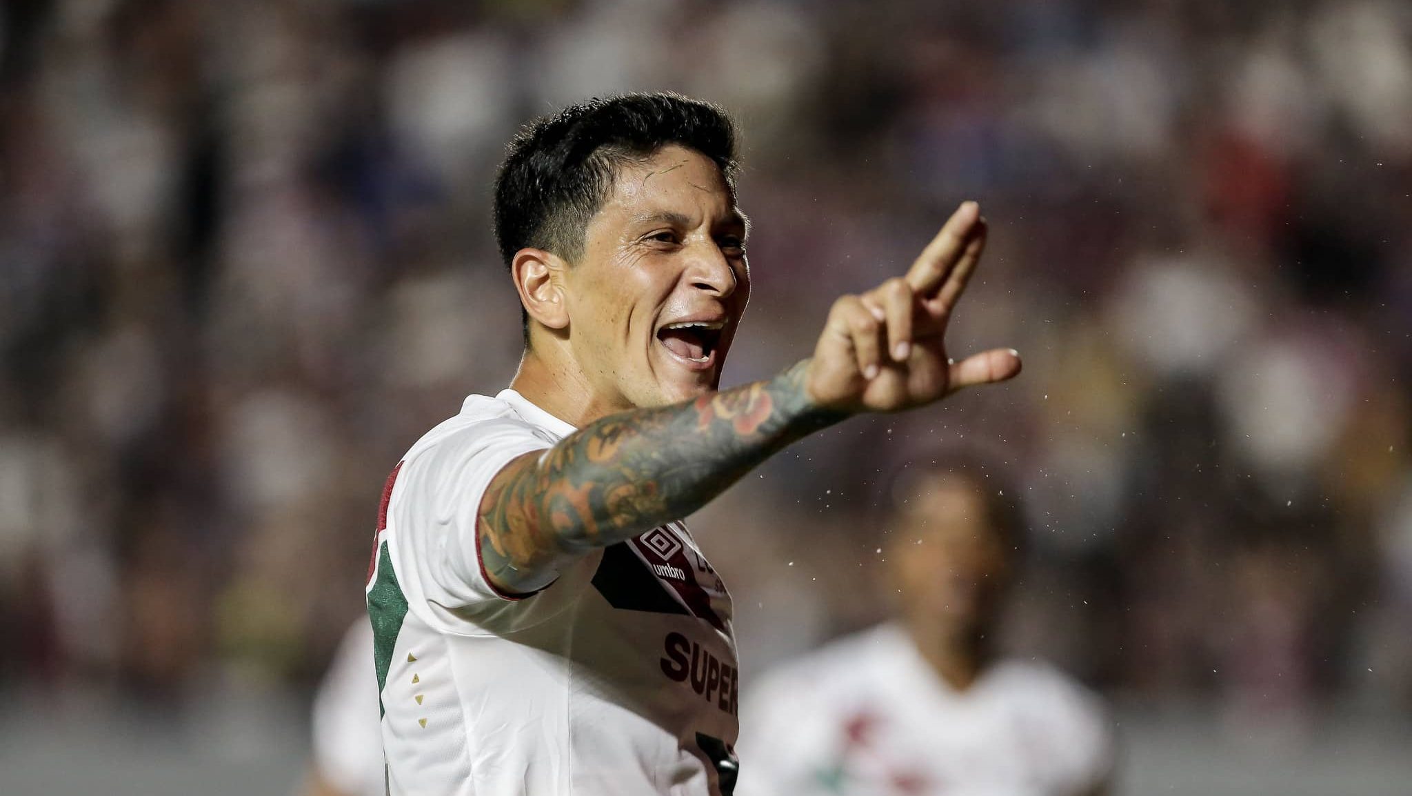 &lsquo;Cada vez mais raro&rsquo;: Cano atinge marca especial e classifica o Fluminense na Copa do Brasil