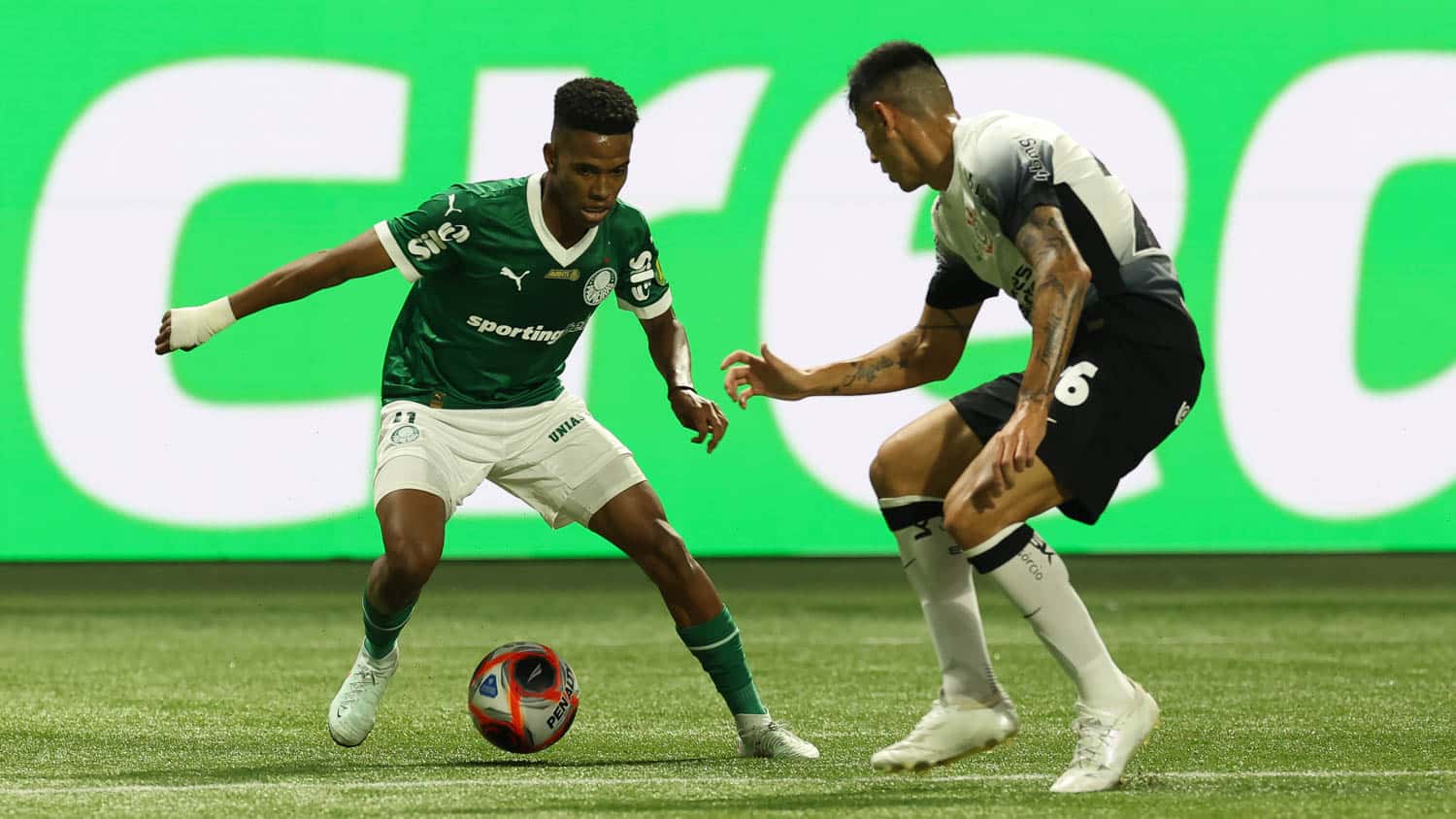 Novo Palmeiras repete velhos erros e perde para o Corinthians por n&atilde;o fazer o b&aacute;sico