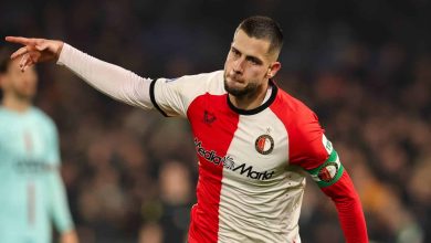 Destaque eslovaco promove cl&aacute;ssico entre Chelsea e Tottenham no mercado