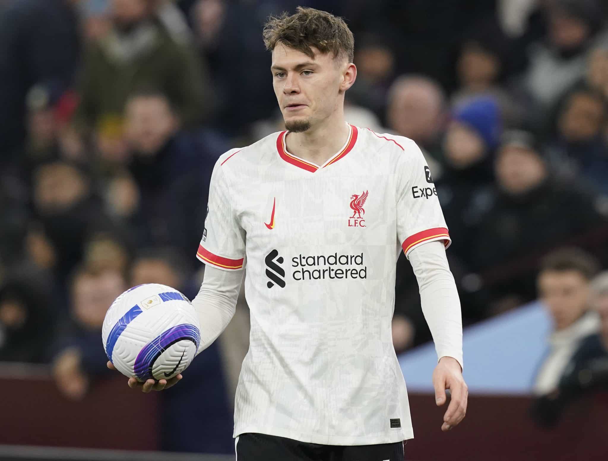 Conor Bradley em a&ccedil;&atilde;o pelo Liverpool