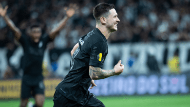 Her&oacute;i do Corinthians, Garro enfrentou o Santos a base de infiltra&ccedil;&atilde;o e vive drama repetido
