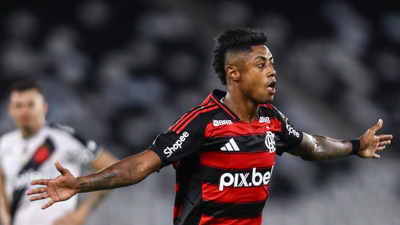 Vasco apela para estreantes, mas velho carrasco decide cl&aacute;ssico para o Flamengo