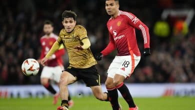 Casemiro d&aacute; resposta a dono do United e sai ovacionado em classifica&ccedil;&atilde;o com goleada