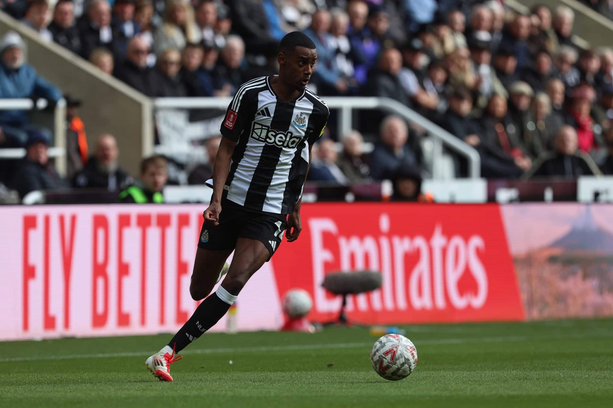 Alexander Isak &eacute; um dos principais alvos do Liverpool para a pr&oacute;xima janela de transfer&ecirc;ncias