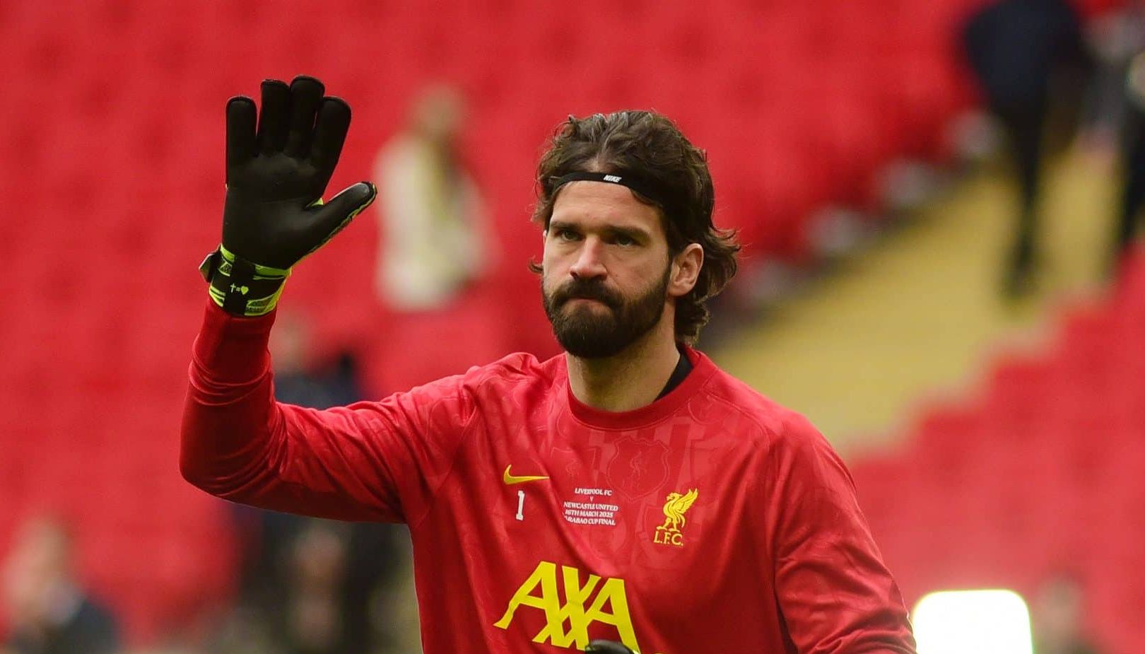 Novo goleiro do Liverpool repete indireta a Alisson: &lsquo;Vou lutar pela primeira posi&ccedil;&atilde;o&rsquo;