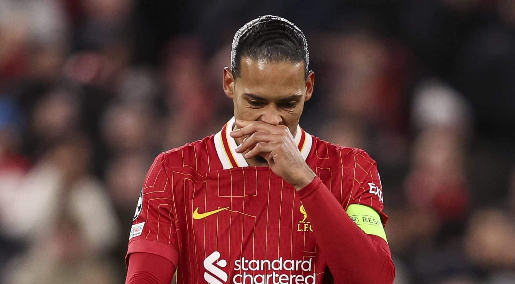 O risco que o Liverpool pode correr ao renovar com Van Dijk