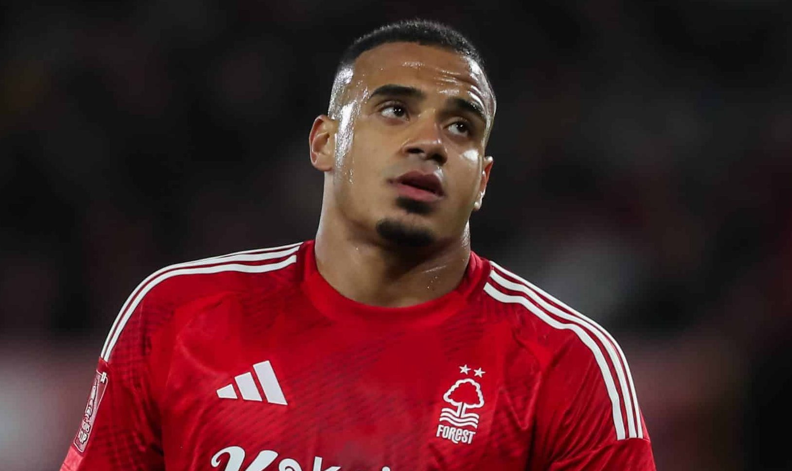 Murillo sobra contra o City e demonstra que Brasil est&aacute; seguro em seu sistema de defesa