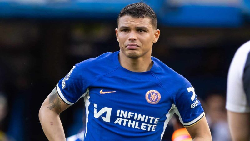 Chelsea reacende interesse em titular do Barcelona para repor lacuna de Thiago Silva