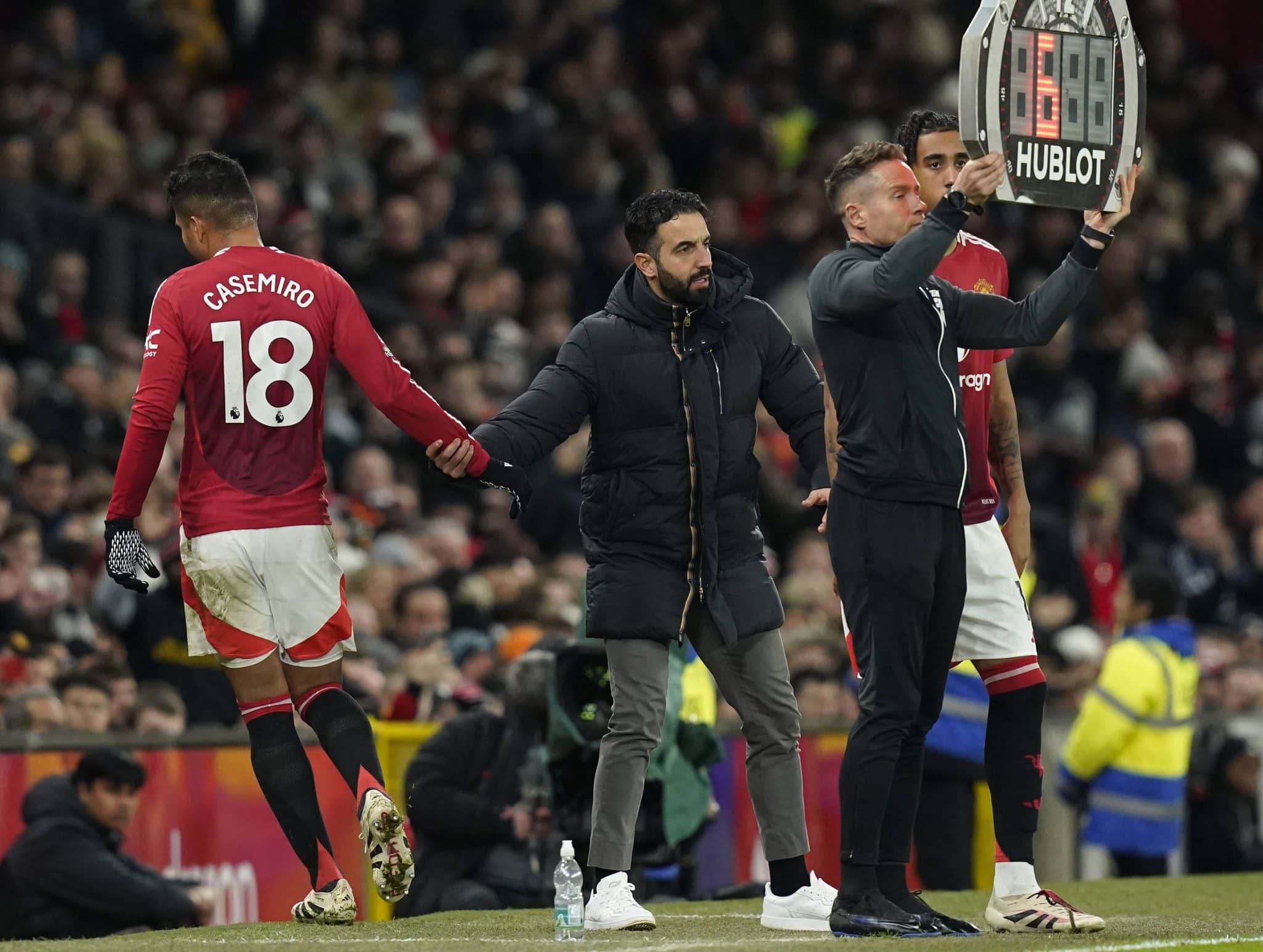 Casemiro n&atilde;o &eacute; prioridade de Amorim no United Foto: (Imago)