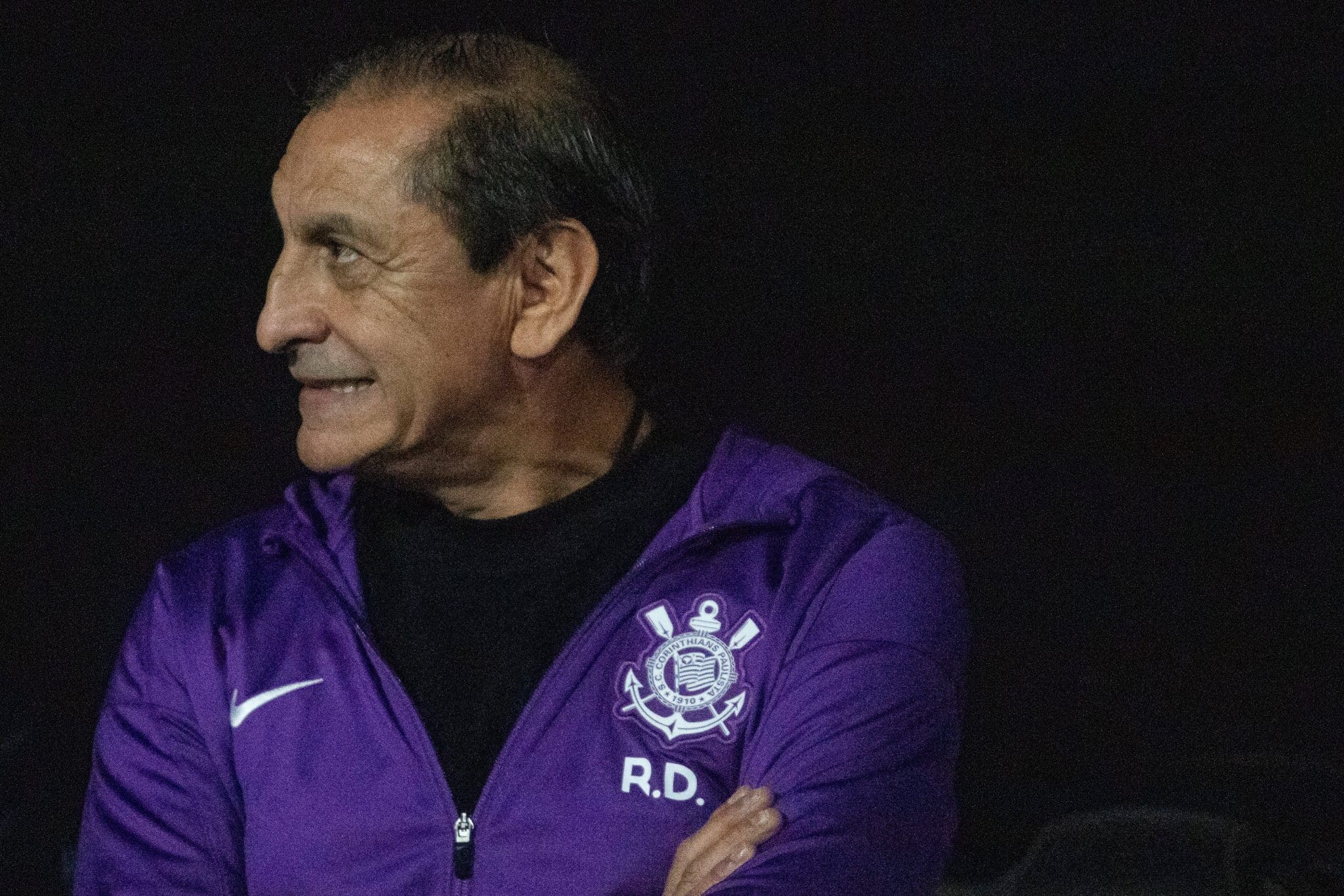 Ram&oacute;n D&iacute;az perde escudo importante no Corinthians e t&iacute;tulo vira obriga&ccedil;&atilde;o