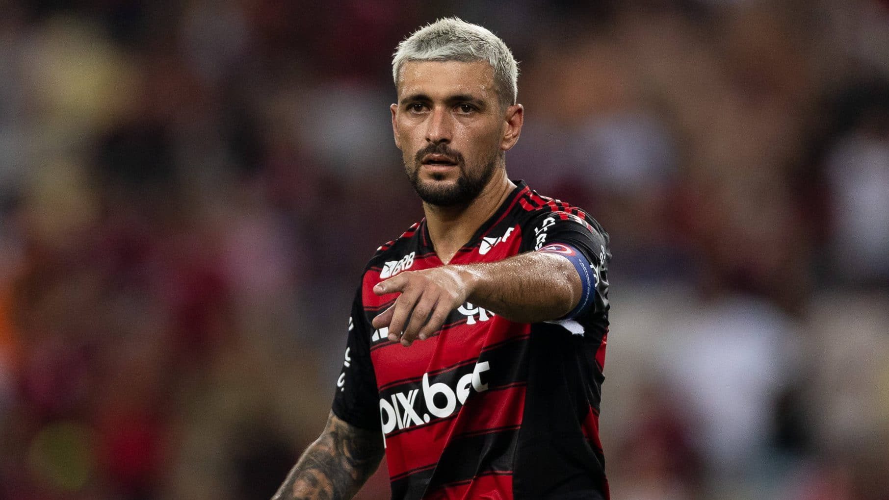 Filipe Lu&iacute;s explica momento ruim de Arrascaeta e faz promessa por &lsquo;retorno&rsquo; do uruguaio