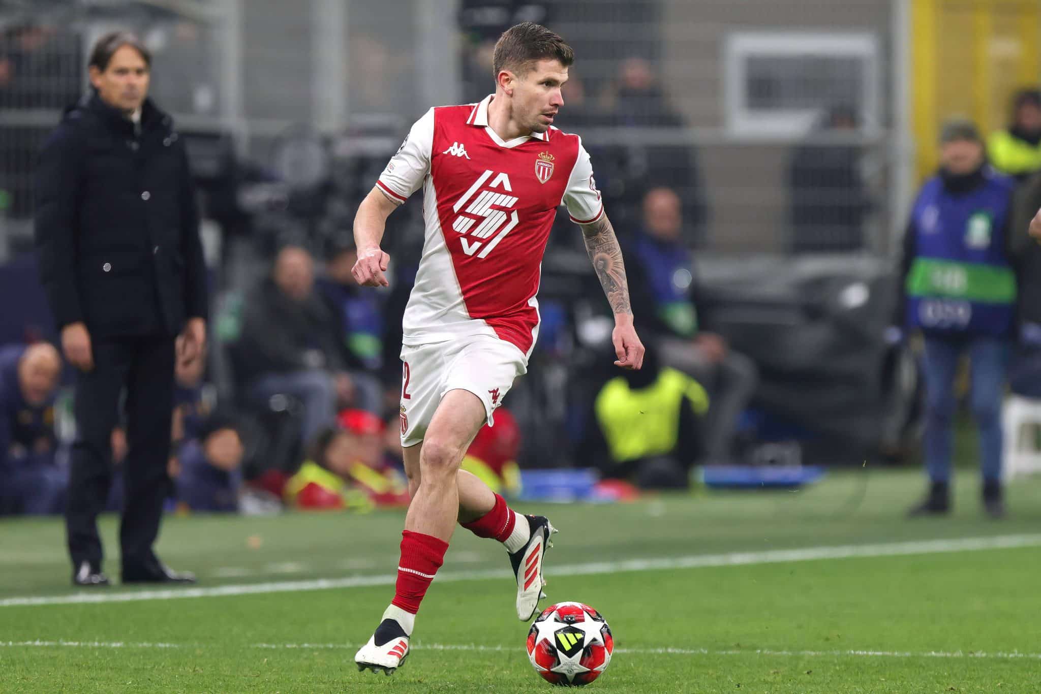 Caio Henrique em a&ccedil;&atilde;o pelo Monaco