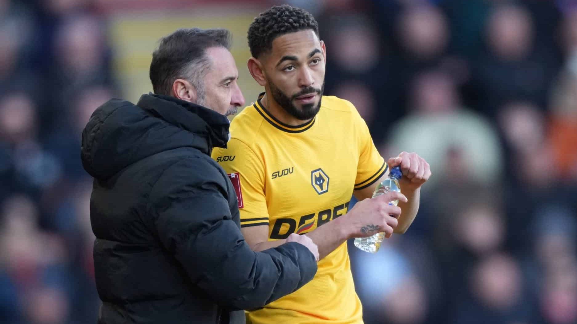 &lsquo;Precisa aprender&rsquo;: V&iacute;tor Pereira chama aten&ccedil;&atilde;o de novidade da Sele&ccedil;&atilde;o por ataque de f&uacute;ria