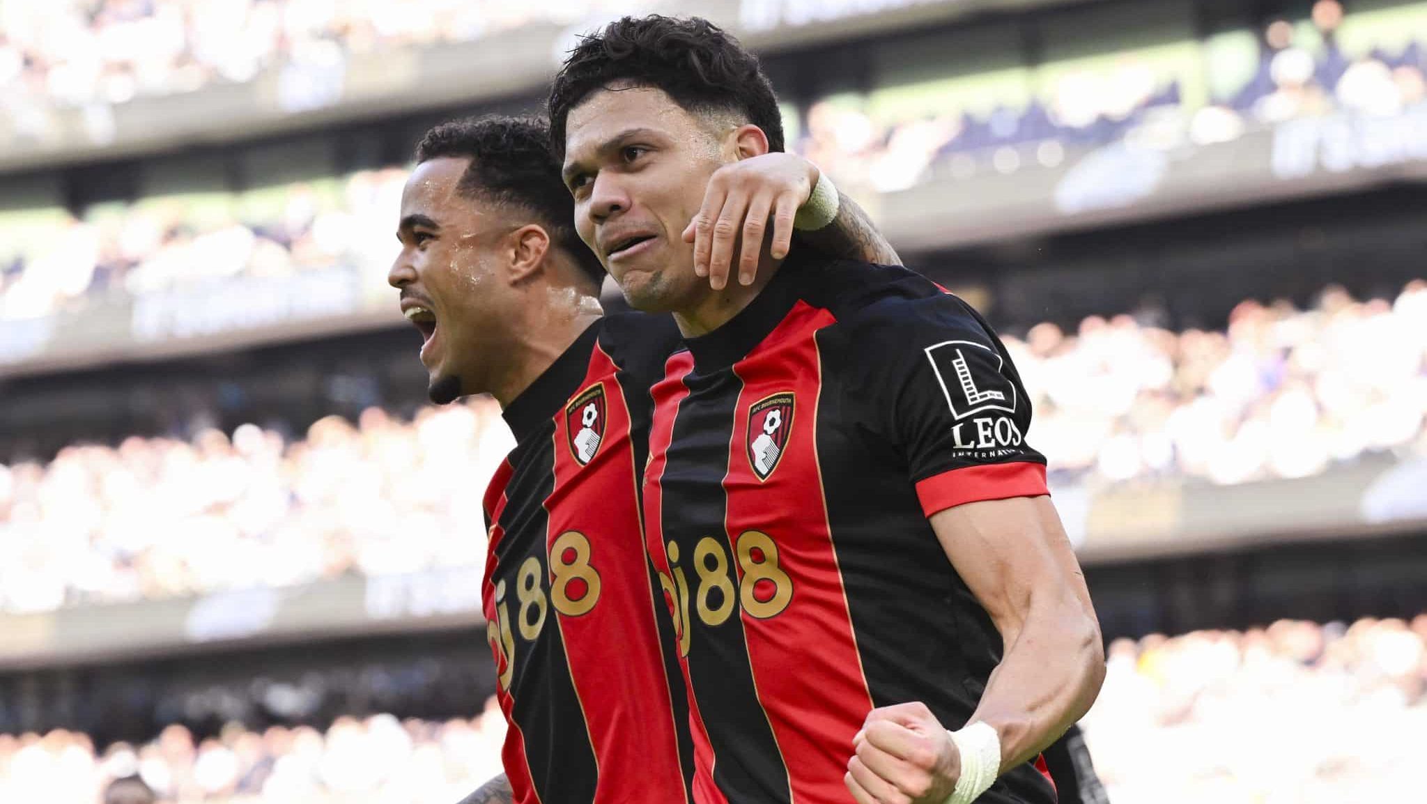 &lsquo;Novo Firmino&rsquo;: Artilheiro brasileiro castiga Tottenham e empolga torcedores ingleses