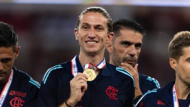Filipe Luís diz que volante do Flamengo jogaria no Barcelona: ‘Classe mundial’
