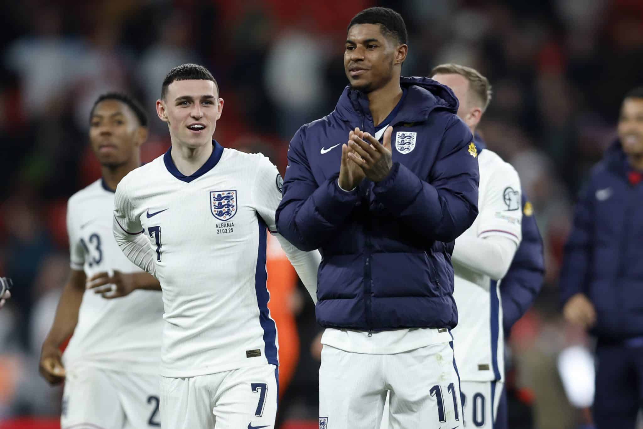 Rashford e Foden agradecem apoio da torcida inglesa em Wembley