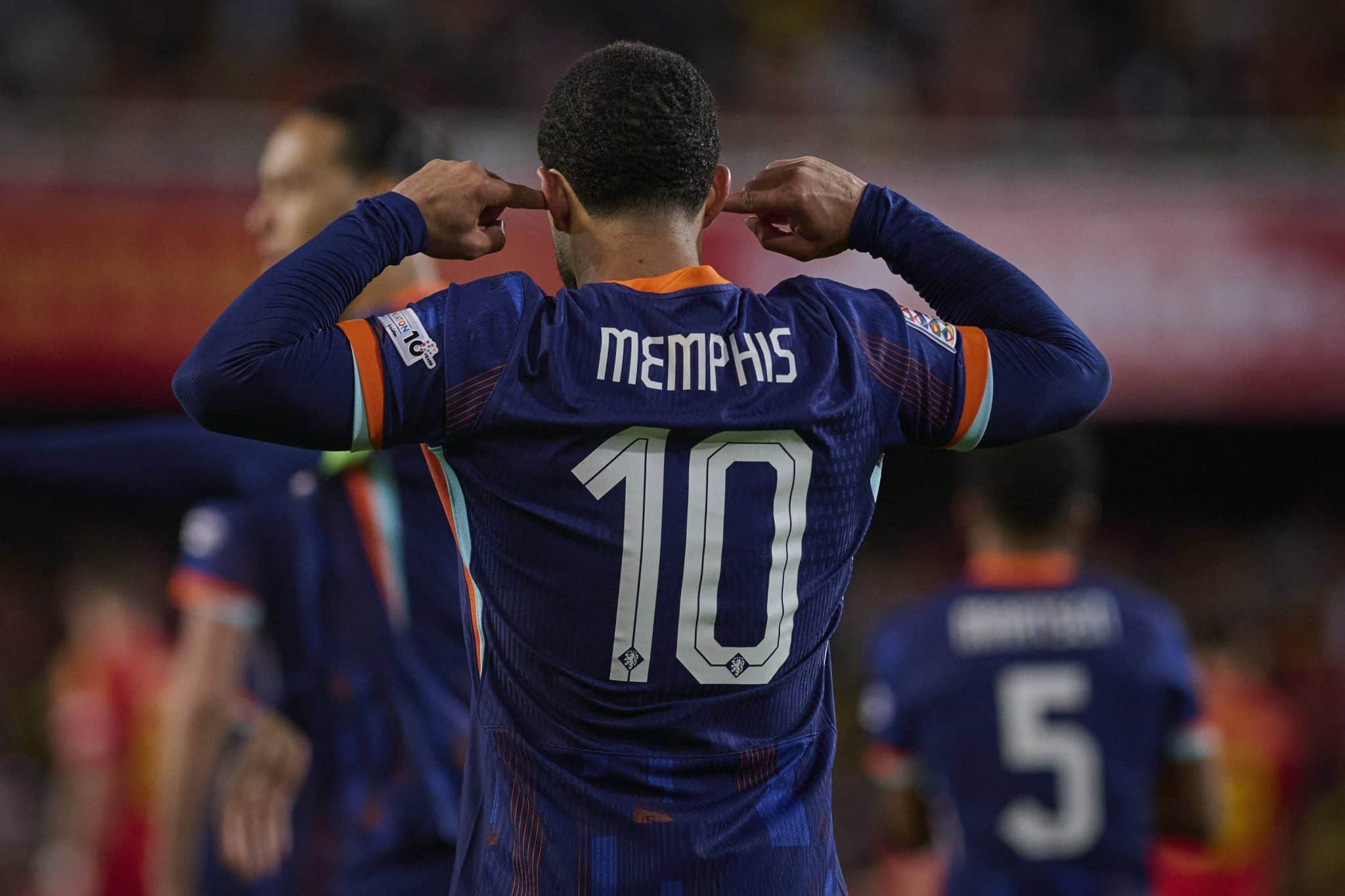 Memphis Depay &eacute; o 2&ordm; maior artilheiro da hist&oacute;ria da Holanda Foto: (Imago)