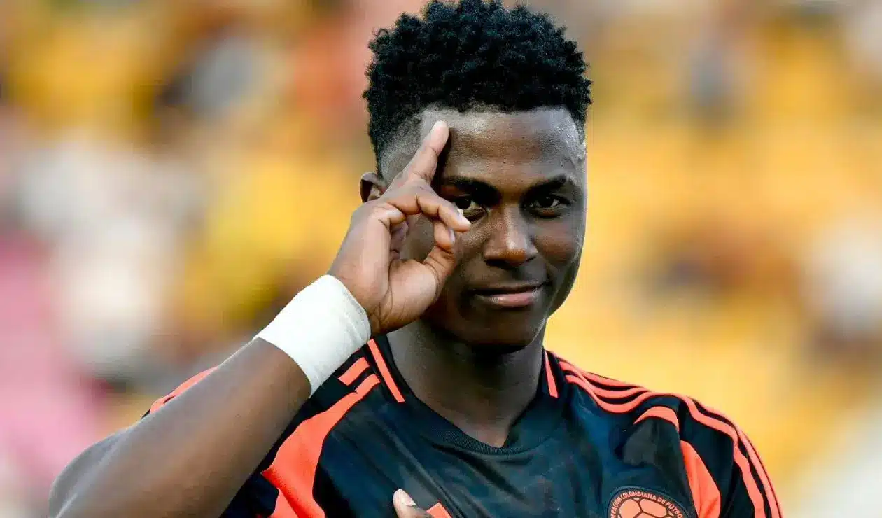 Neiser Villarreal em a&ccedil;&atilde;o pela sele&ccedil;&atilde;o colombiana sub-20 