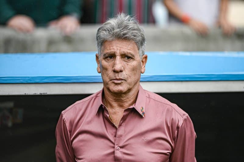 Qual a escalação do Fluminense hoje?