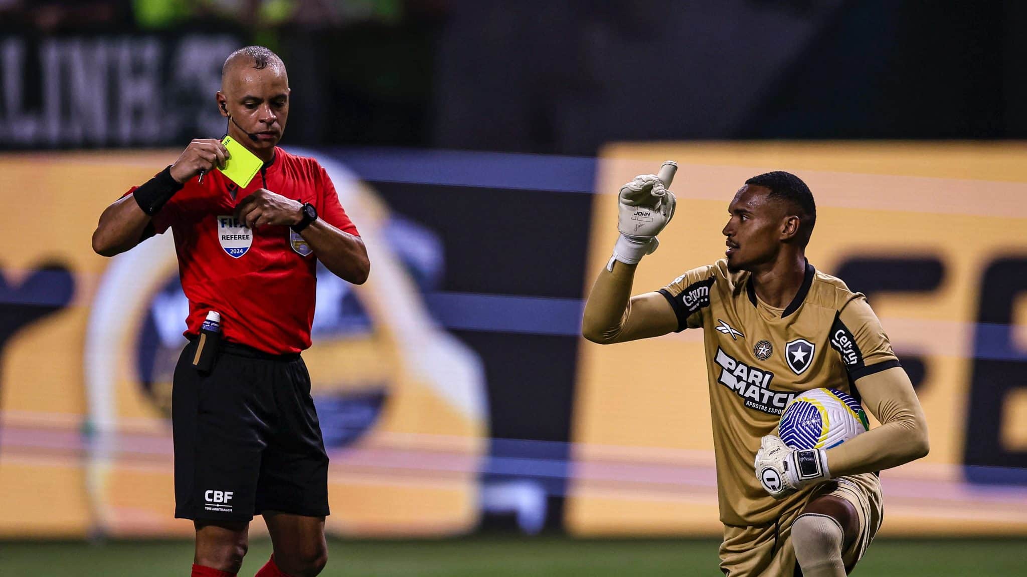 Super Mundial ter&aacute; estreia de regra para diminuir cera de goleiros