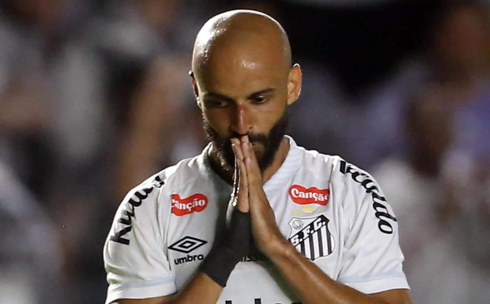 Thaciano em a&ccedil;&atilde;o contra o Bahia