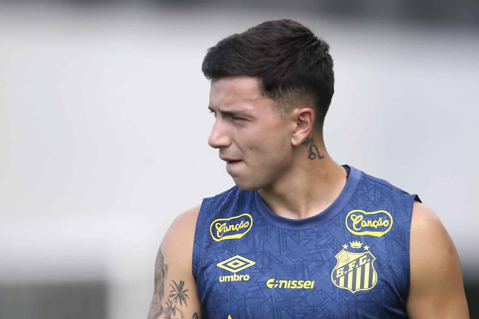Empr&eacute;stimo de Barreal ao Santos prev&ecirc; condi&ccedil;&atilde;o que pode virar dilema no futuro