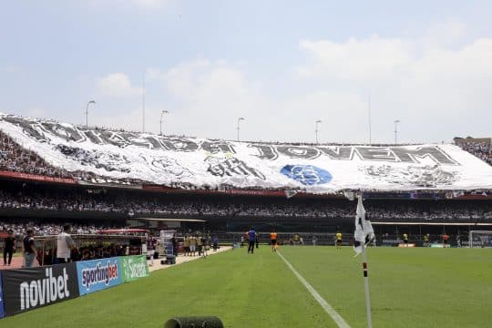 Santos tem conversas em andamento para mandar jogo do Brasileir&atilde;o em S&atilde;o Paulo