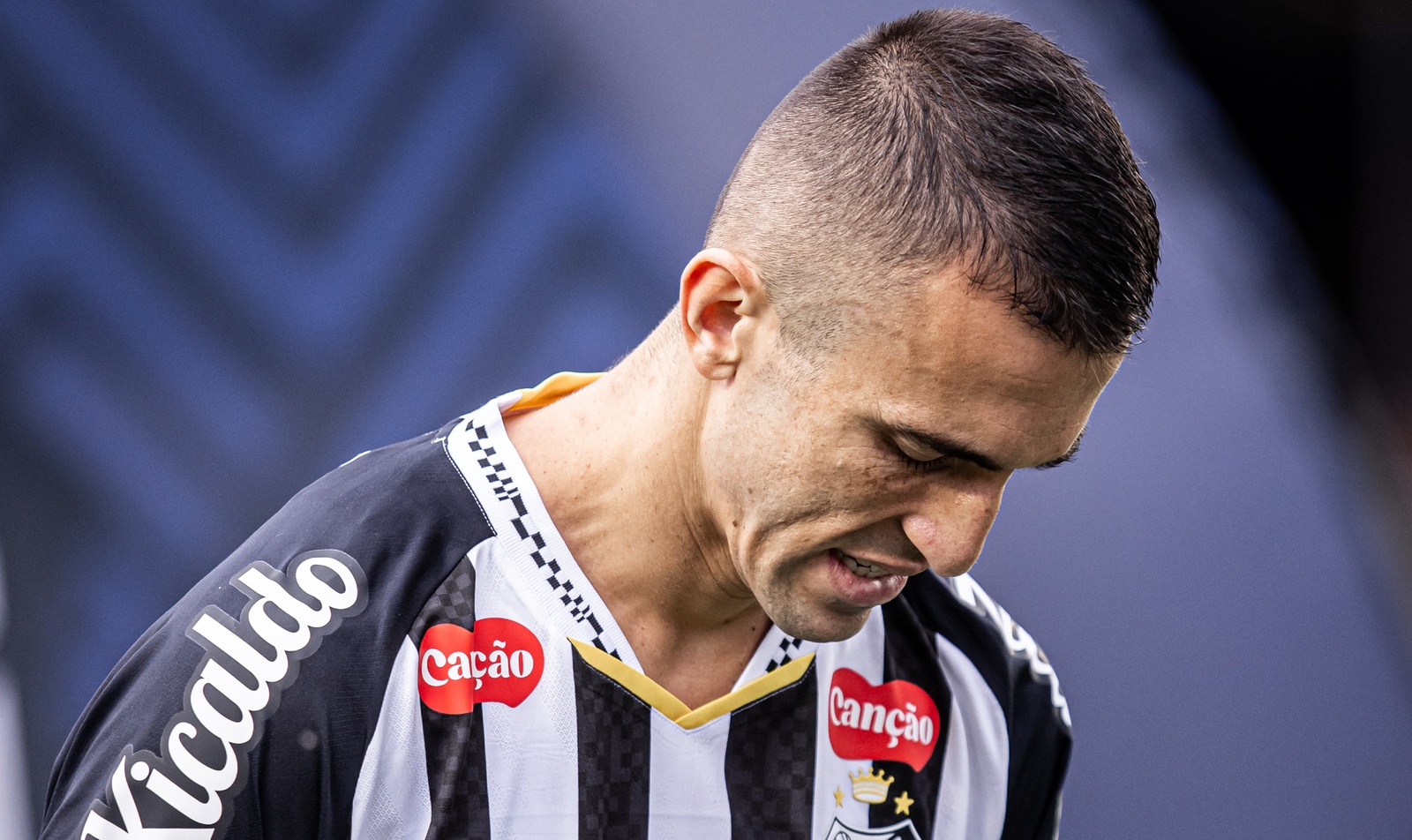 Derrotas e Z4 no Brasileir&atilde;o deveriam, mas ainda n&atilde;o acendem sinal de alerta no Santos