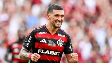 Flamengo mostrou o tamanho do trabalho que Dorival J&uacute;nior vai ter no Corinthians
