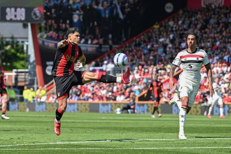 De herói a ‘vilão’: Como brasileiro foi o personagem de Bournemouth x Manchester United